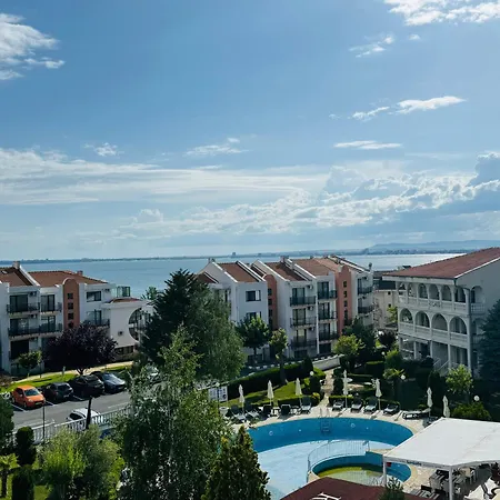 Apartament Lazur 1 7- 5 *