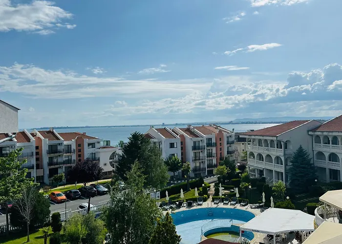 公寓 Lazur 1 7- 5 *