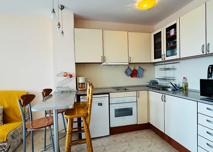 公寓 Lazur 1 7- 5 *